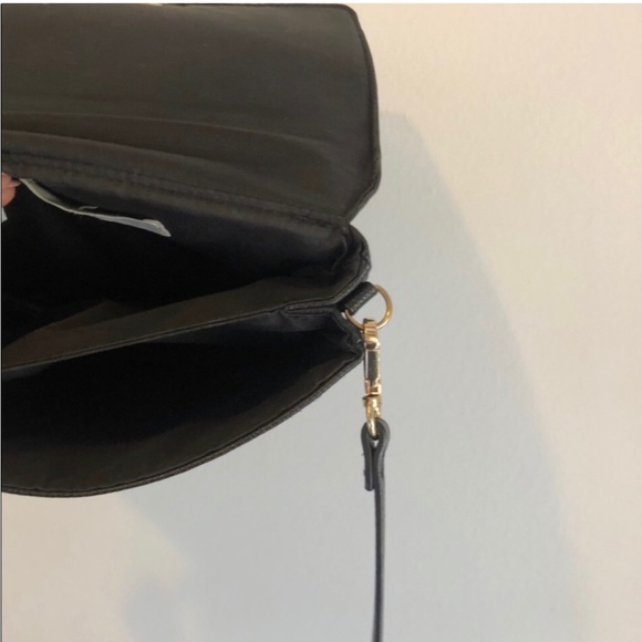 H&M Black Shoulder Bag. Gently used, great condition. - Picture 5 of 6